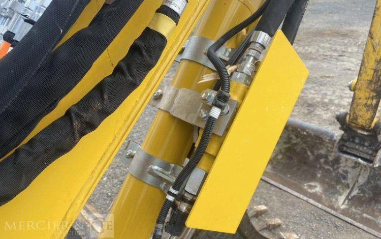 KOMATSU MINI PELLE PC24MR-5 SUR CHENILLES – 2,5 TONNES – DIESEL – 202 HEURES -ANNEE 2024  20574