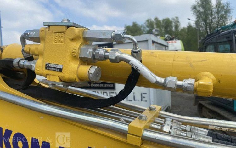 KOMATSU MINI PELLE PC24MR-5 SUR CHENILLES – 2,5 TONNES – DIESEL – 202 HEURES -ANNEE 2024  20574