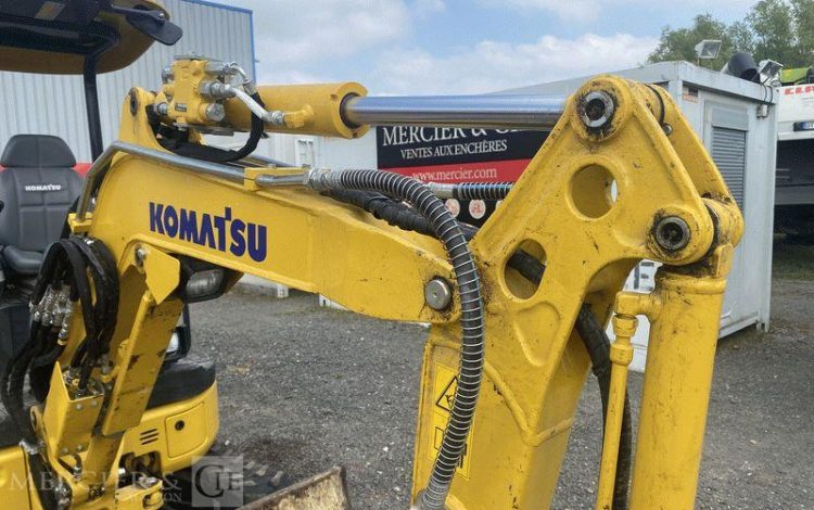 KOMATSU MINI PELLE PC24MR-5 SUR CHENILLES – 2,5 TONNES – DIESEL – 202 HEURES -ANNEE 2024  20574