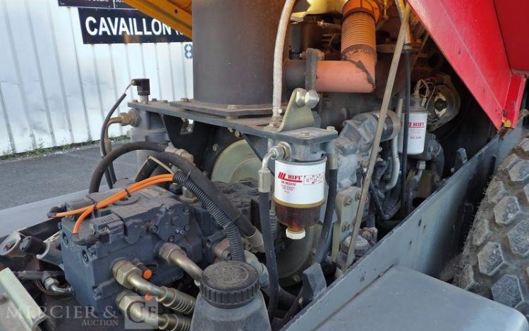 BOMAG ROULEAU COMPACTEUR B3,9-C – PAS DANS LE TABLEAU  600824