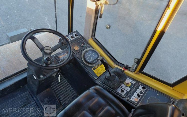 BOMAG ROULEAU COMPACTEUR B3,9-C – PAS DANS LE TABLEAU  600824