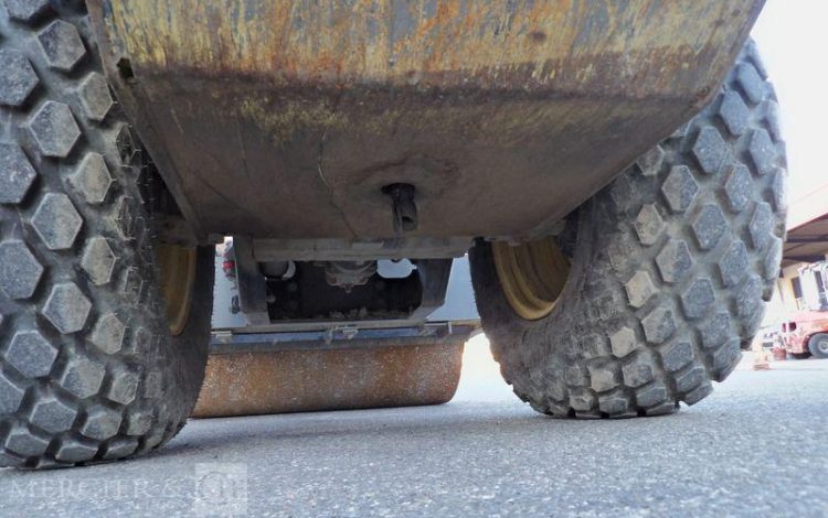 BOMAG ROULEAU COMPACTEUR B3,9-C – PAS DANS LE TABLEAU  600824