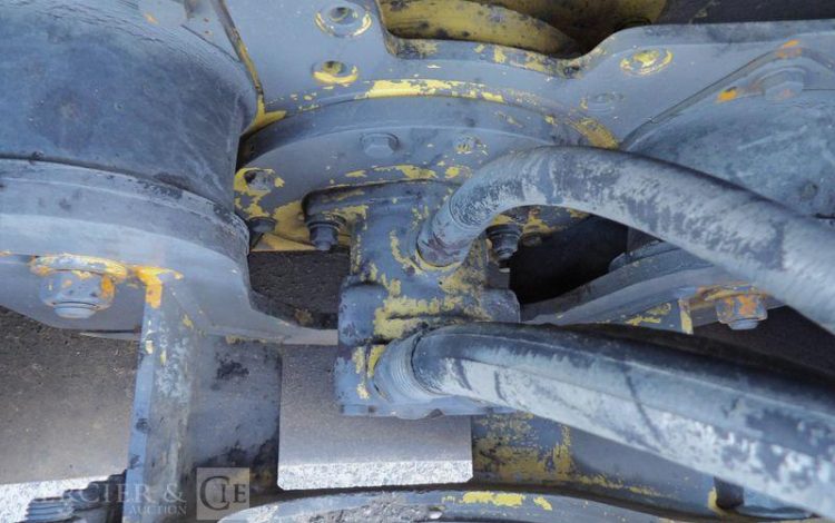 BOMAG ROULEAU COMPACTEUR B3,9-C – PAS DANS LE TABLEAU  600824