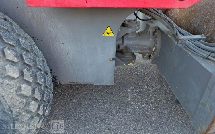 BOMAG ROULEAU COMPACTEUR B3,9-C – PAS DANS LE TABLEAU  600824