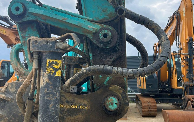 KOBELCO PELLE A CHENILLES SK 140 SRLC-7 – ANNEE 2022 – 3338 HEURES  48256
