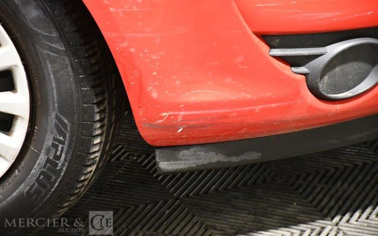 OPEL  ROUGE AC-119-DW