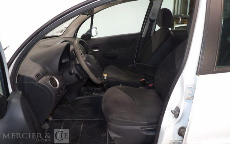 CITROEN C3 GENERATION-I 1.4 HDI 70CH AIRDREAM BLANC AC-414-QF