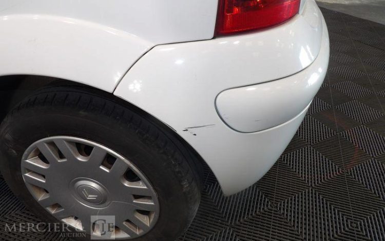CITROEN C3 GENERATION-I 1.4 HDI 70CH AIRDREAM BLANC AC-414-QF