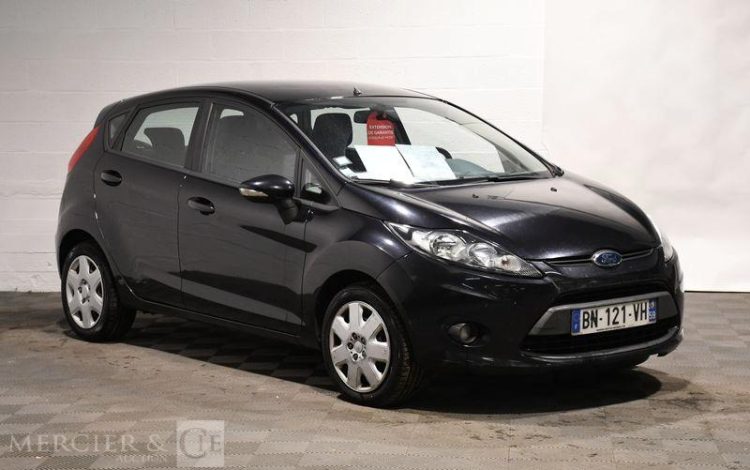 FORD  NOIR BN-121-VH
