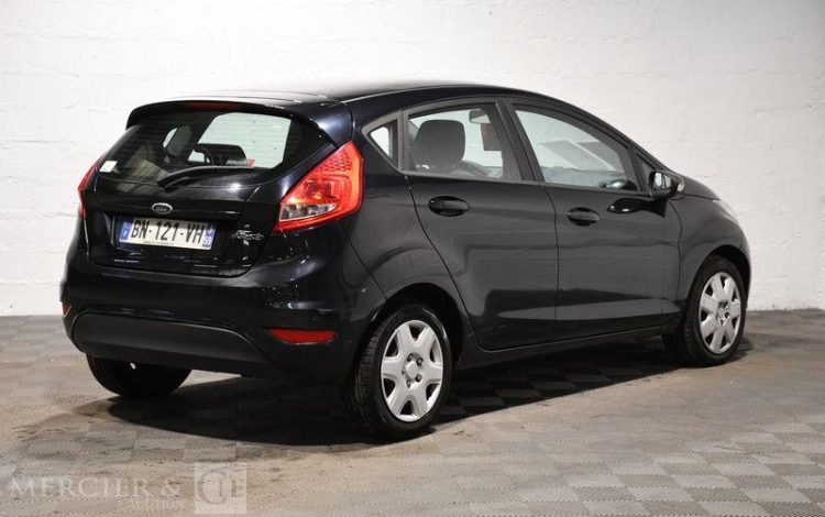 FORD  NOIR BN-121-VH