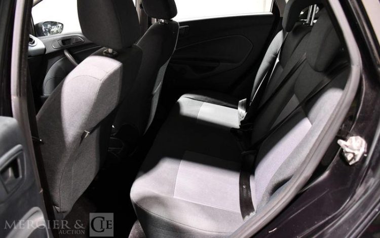 FORD  NOIR BN-121-VH