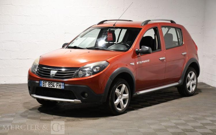 DACIA  BORDEAUX BT-894-FH
