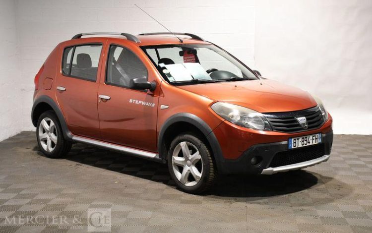 DACIA  BORDEAUX BT-894-FH