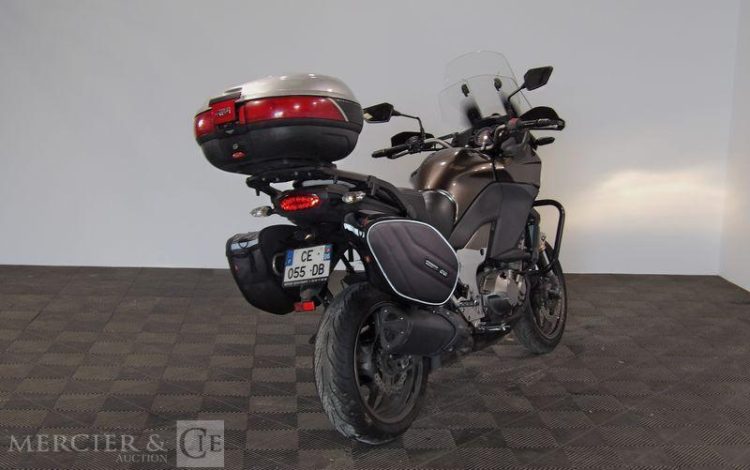 KAWASAKI MOTO VERSYS 1000 GRIS CE-055-DB