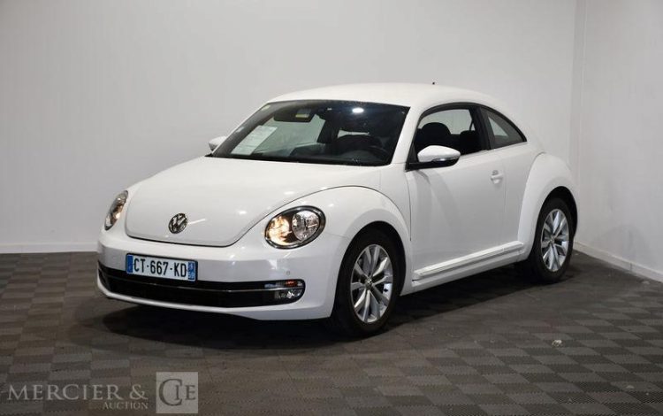 VOLKSWAGEN  BLANC CT-667-KD