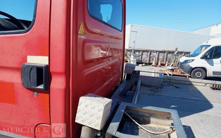 IVECO DAILY 35S AVEC NACELLE MULTITEL MX170 17M – 3391 HEURES – 75949 KMS – ANNEE 2013 ROUGE CY-352-KD