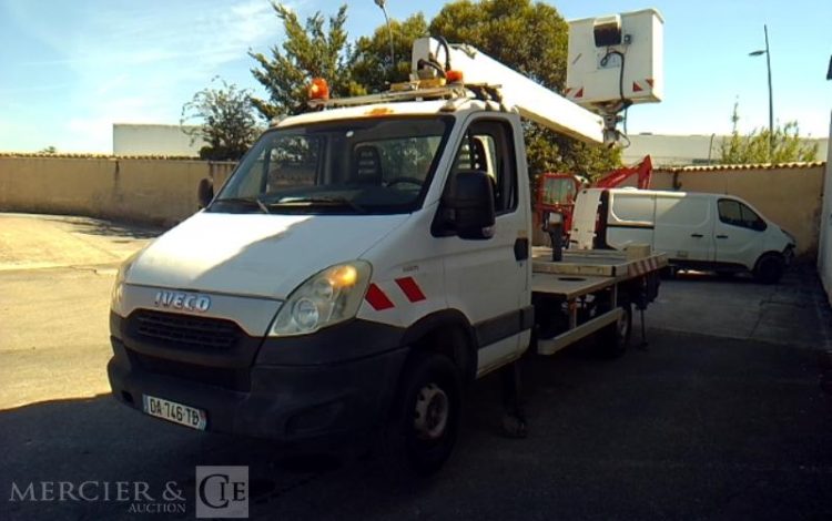 MULTITEL DAILY 35S11 NACELLE SUR VL MULTITEL 160 ALU/DS 16M 3867H BLANC DA-746-TB
