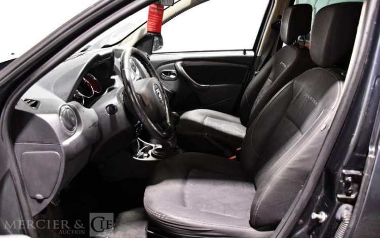 DACIA  GRIS DB-435-RZ