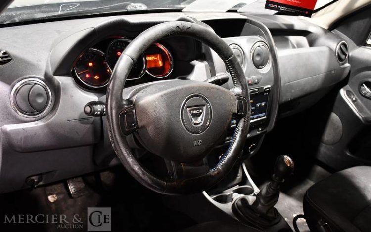DACIA  GRIS DB-435-RZ