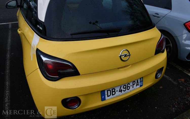OPEL  JAUNE DB-496-PA