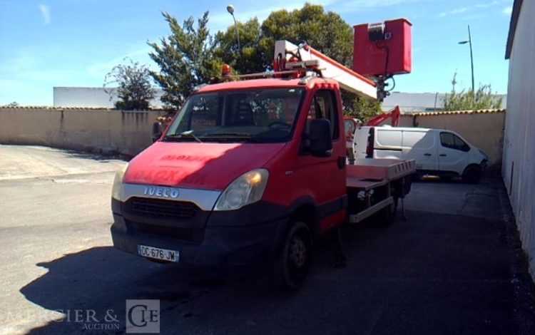 IVECO IS35 NACELLE MULTITEL 160ALU 16M  DC-676-JW