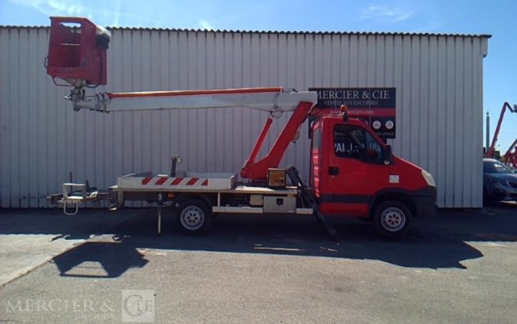 IVECO IS35 NACELLE MULTITEL 160ALU 16M  DC-676-JW