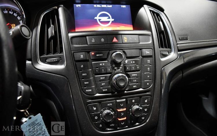 OPEL  VIOLET DE-649-JK
