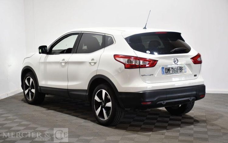 NISSAN  BLANC DM-768-BF