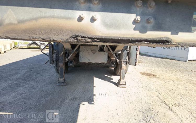 BENALU SEMI BENNE BASCULANTE 3 ESSIEUX – PTAC 39 TONNES – ANNEE 2015  DP-696-PE