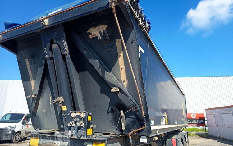 BENALU SEMI BENNE BASCULANTE 3 ESSIEUX – PTAC 39 TONNES – ANNEE 2015  DP-696-PE