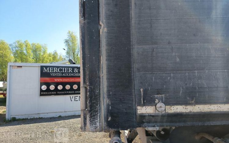BENALU SEMI BENNE BASCULANTE 3 ESSIEUX – PTAC 39 TONNES – ANNEE 2015  DP-696-PE