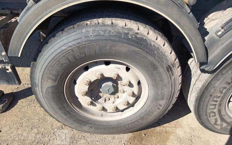BENALU SEMI BENNE BASCULANTE 3 ESSIEUX – PTAC 39 TONNES – ANNEE 2015  DP-696-PE