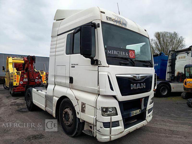 MAN BLANC TGX 26,560 - PTRA 44 TONNES - DIESEL - 826260 KMS - AN — occasion 2015