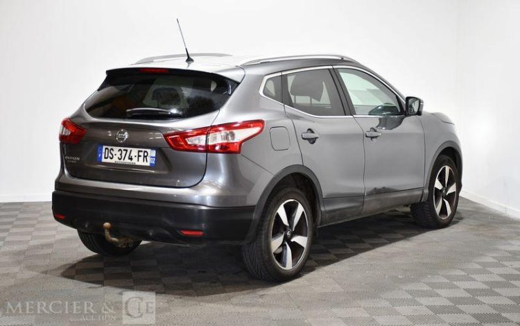 NISSAN  GRIS DS-374-FR