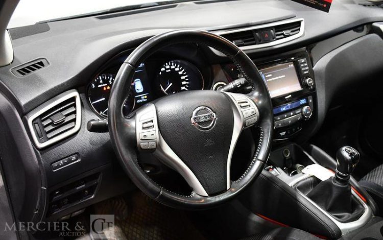NISSAN  GRIS DS-374-FR