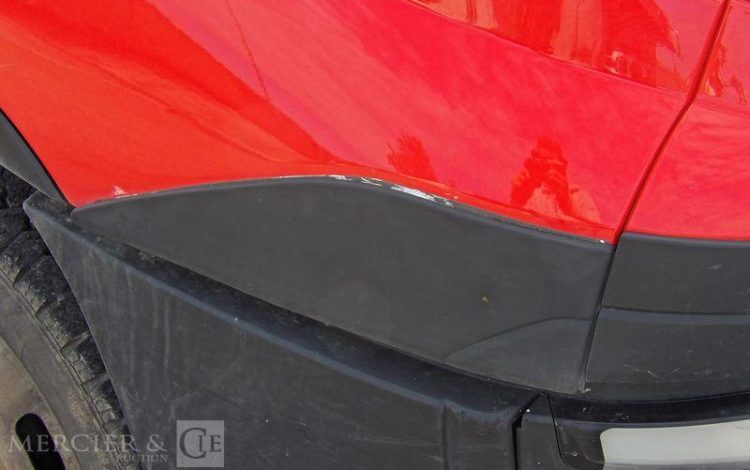IVECO IS35 BENNE SIMPLE CABINE COFFRE IVECO DAILY35C13  DV-321-QC