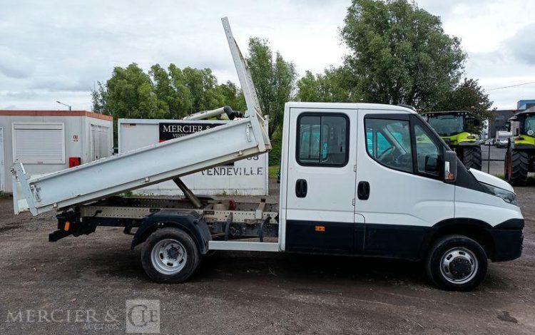 IVECO IS35 BENNE DOUBLE CABINE IVECO 35C13D CC  DV-933-LQ