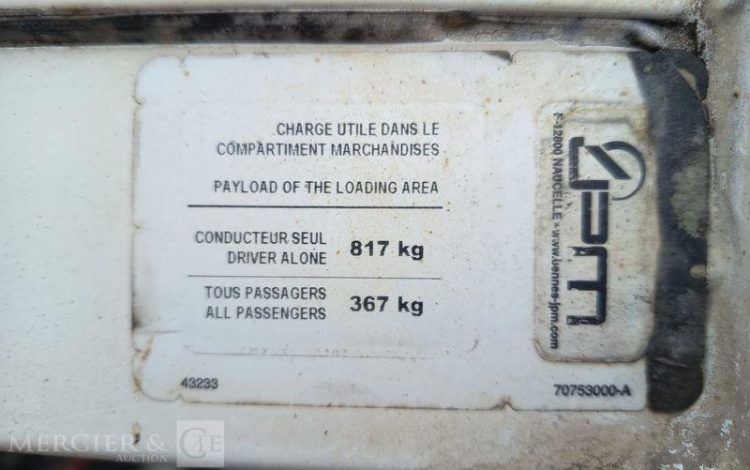 IVECO IS35 BENNE DOUBLE CABINE IVECO 35C13D CC  DV-933-LQ