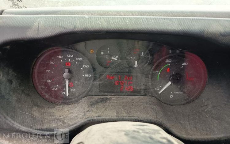 IVECO IS35 BENNE DOUBLE CABINE IVECO 35C13D CC  DV-933-LQ
