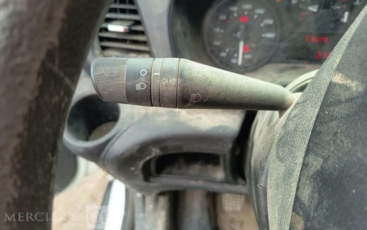 IVECO IS35 BENNE DOUBLE CABINE IVECO 35C13D CC  DV-933-LQ