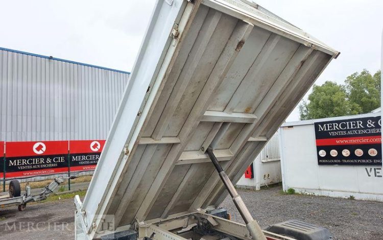 IVECO IS35 BENNE DOUBLE CABINE IVECO 35C13D CC  DV-933-LQ
