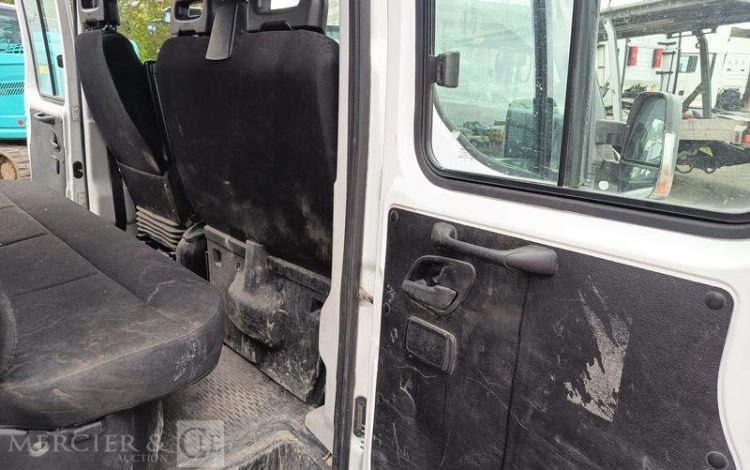 IVECO IS35 BENNE DOUBLE CABINE IVECO 35C13D CC  DV-933-LQ