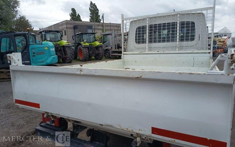 IVECO IS35 BENNE DOUBLE CABINE IVECO 35C13D CC  DV-933-LQ