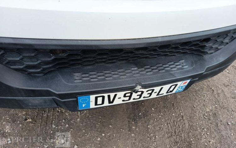 IVECO IS35 BENNE DOUBLE CABINE IVECO 35C13D CC  DV-933-LQ