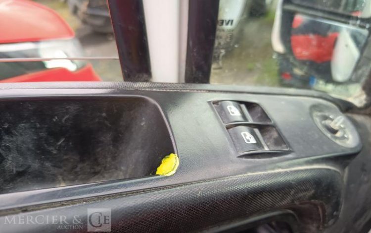 IVECO IS35 BENNE DOUBLE CABINE IVECO 35C13D CC  DV-933-LQ