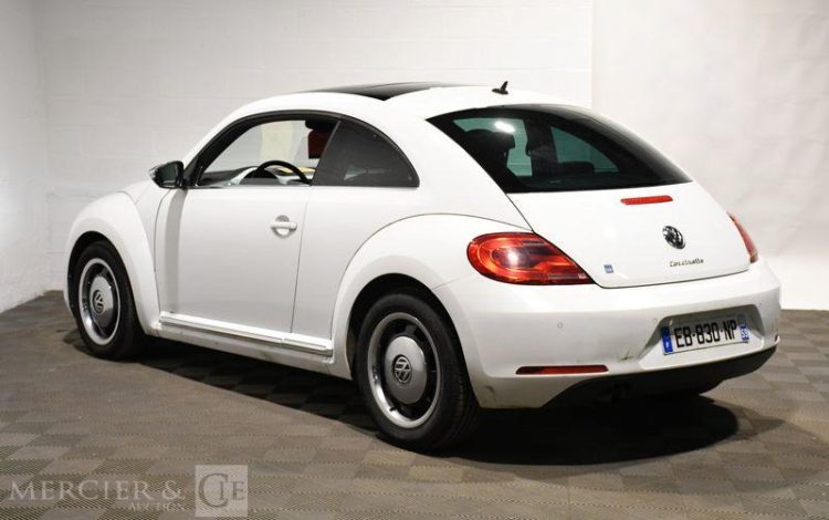 VOLKSWAGEN  BLANC EB-830-NP