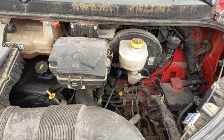 IVECO IS35 BENNE SIMPLE CABINE COFFRE IVECO 35C13  EC-943-PB