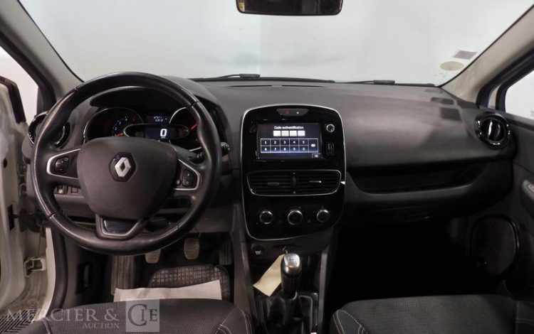 RENAULT CLIO IV 1,5 DCI75 ZEN BLANC EJ-681-NN