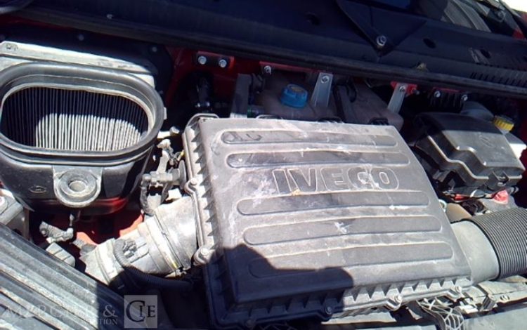 IVECO 35-120  BENNE SIMPLE CABINE COFFRE ROUGE EL-522-MN