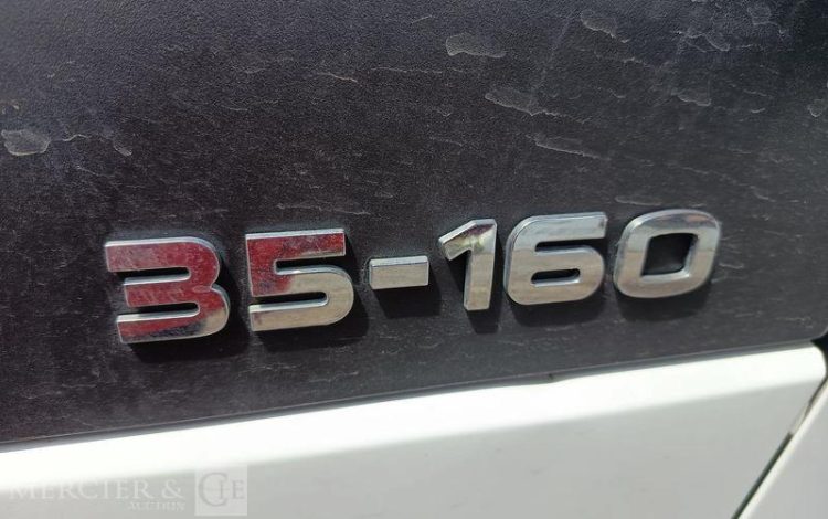 IVECO IS35 BENNE SIMPLE CABINE COFFRE IVECO 35C16  EN-521-NE
